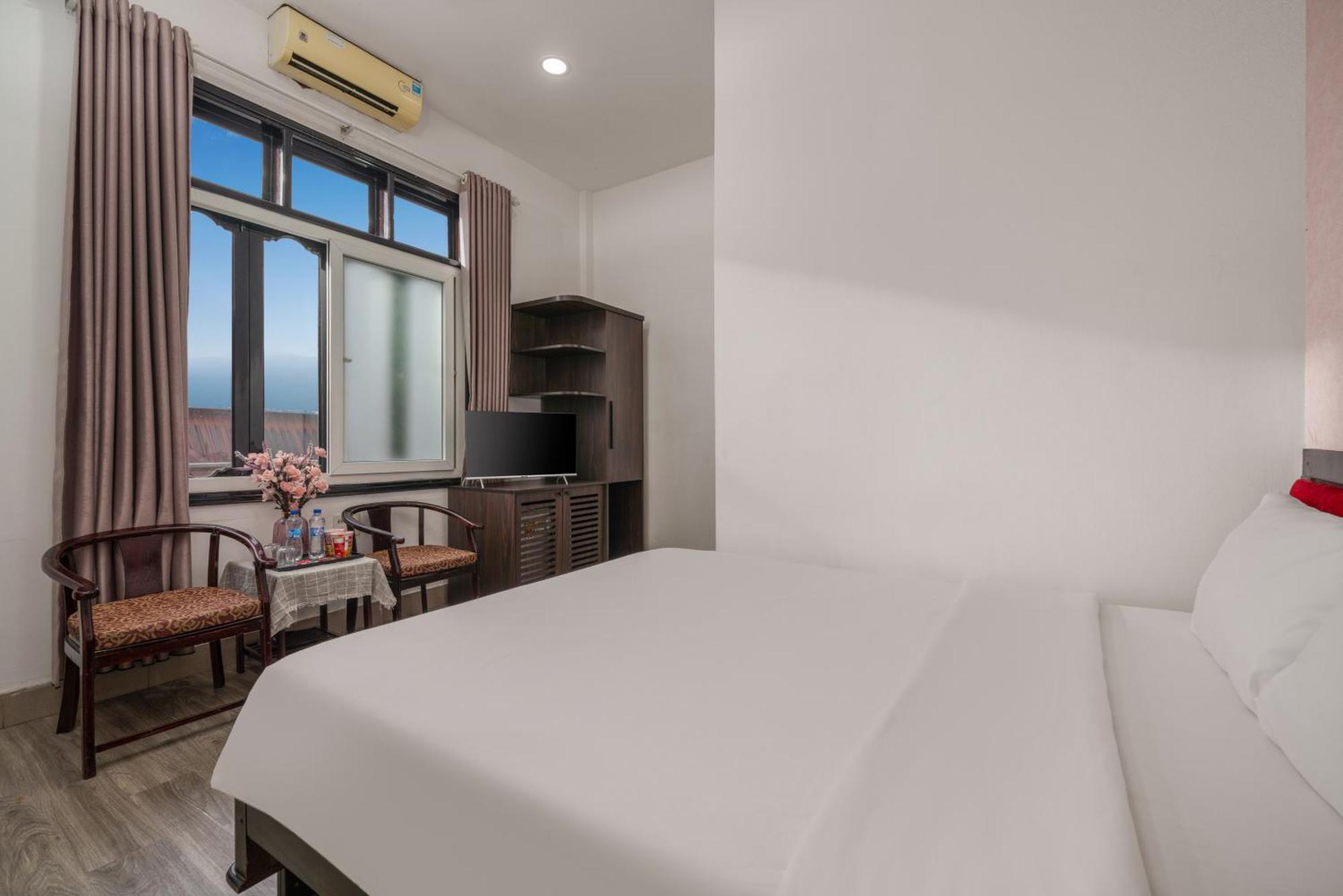 Kly Hotel Hue Exterior foto