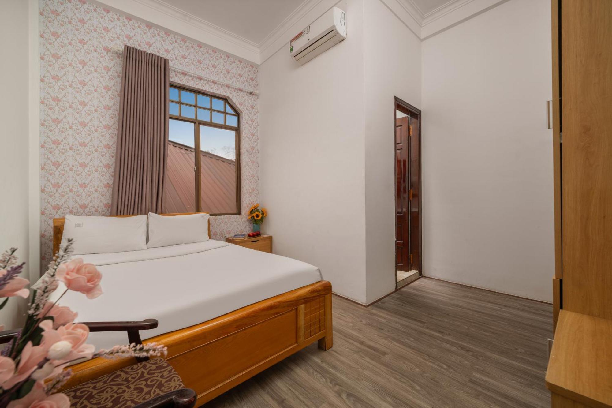 Kly Hotel Hue Exterior foto