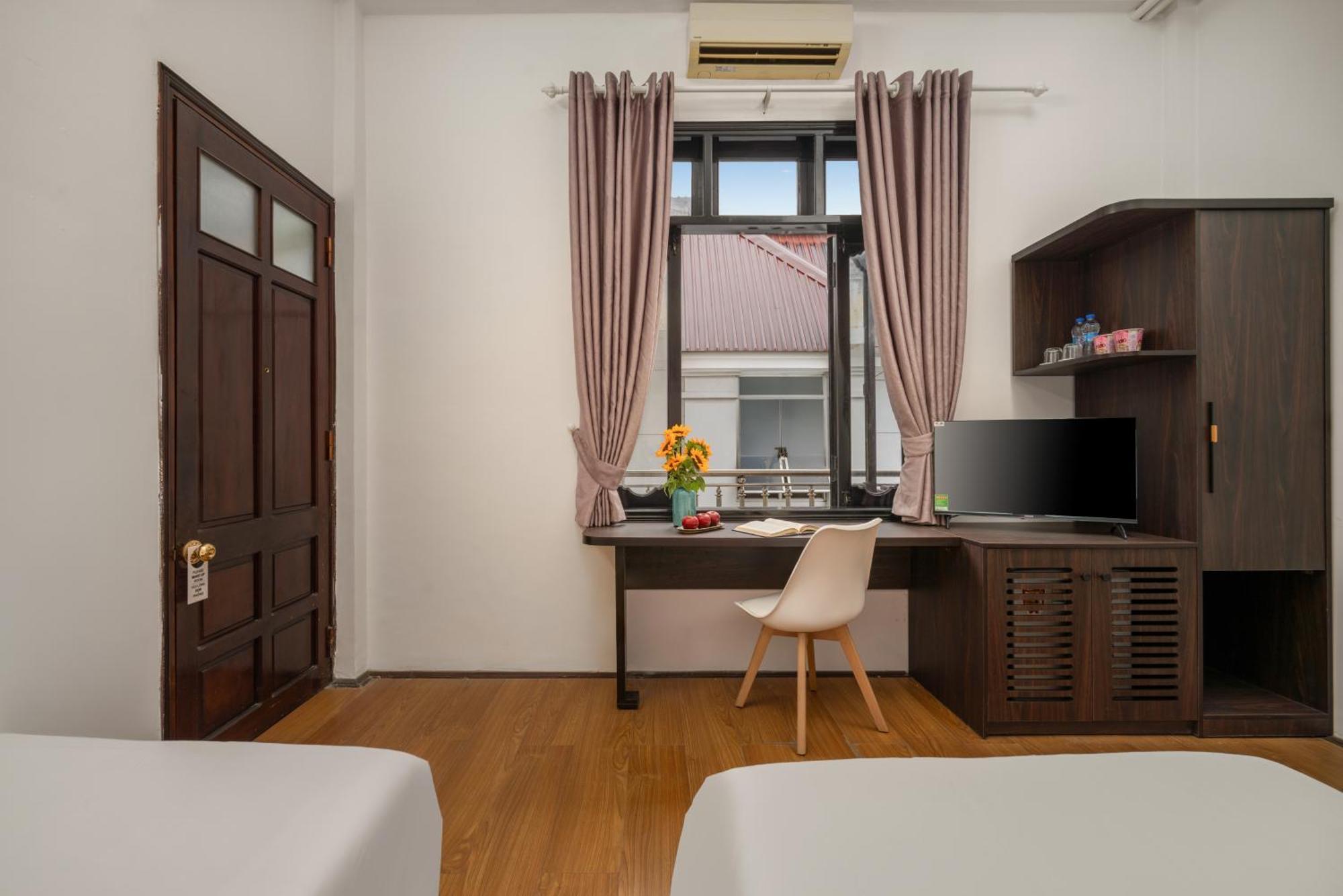 Kly Hotel Hue Exterior foto