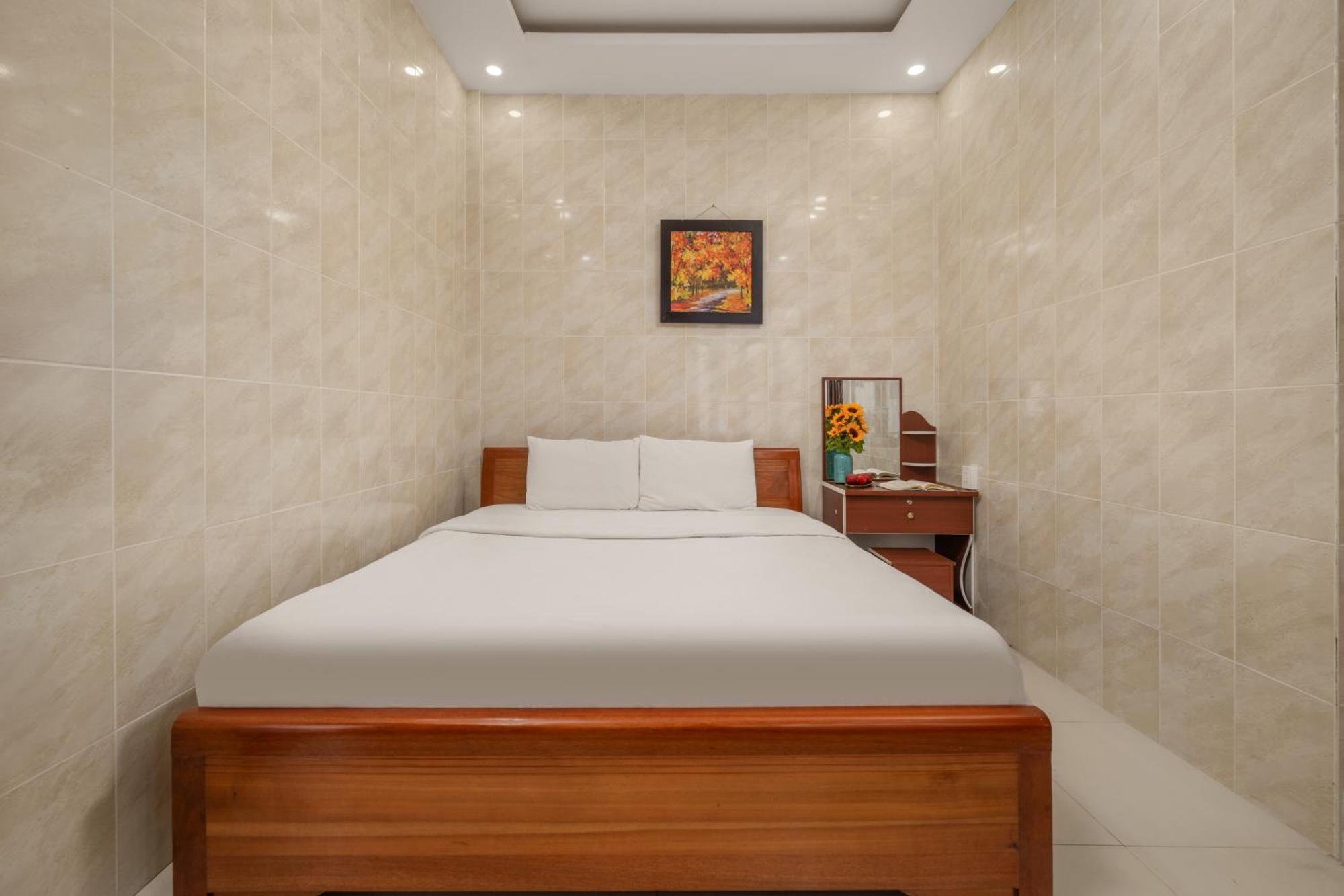 Kly Hotel Hue Exterior foto